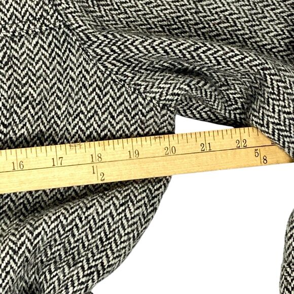 Dollhouse Tweed Wool Coat XL Faux Fur Collar & Cuffs Modern Chic Elegant Jacket - Picture 12 of 16